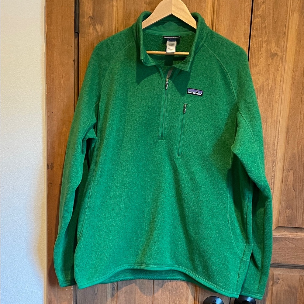 Patagonia Men's Vibrant Green Zip-Up Sweater